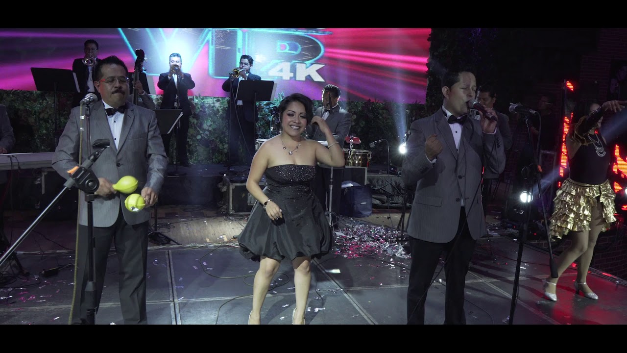 FUE EN UN CABARET - LA INOLVIDABLE SANTANERA