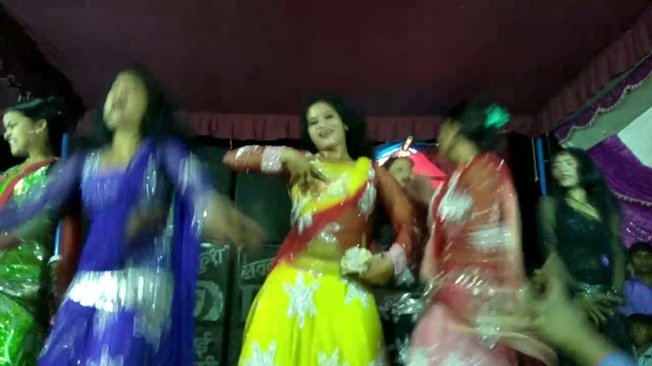 Desi stage show in charpokhari Ara