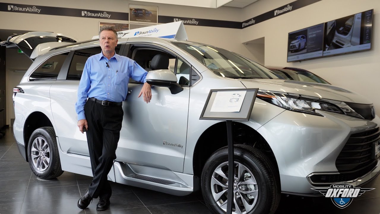 2023 Toyota Sienna Hybrid: BraunAbility Power Side Entry Conversion - Oxford Mobility Vehicles