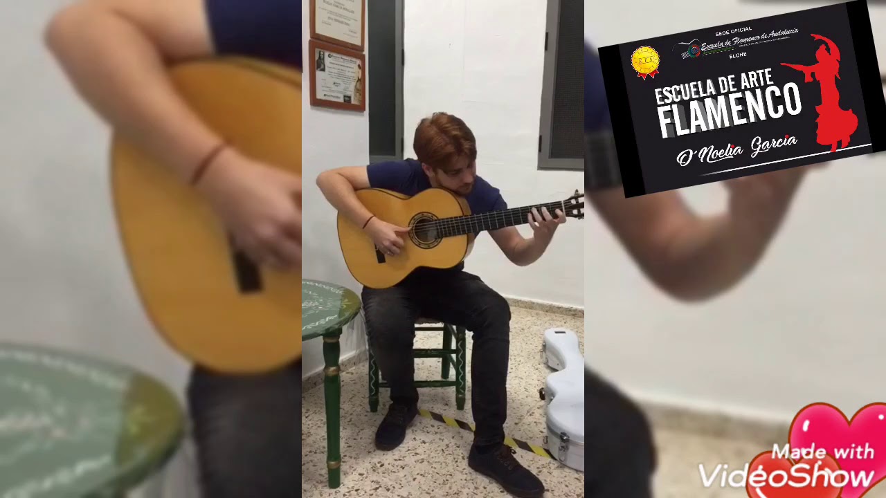 Clases guitarra en la Escuela con Jos&eacute; 