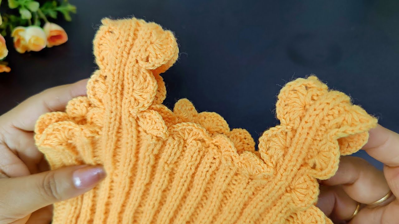 क्रोशिया बीडिंग, Crochet Beading on Knitted Vest for New Born Baby