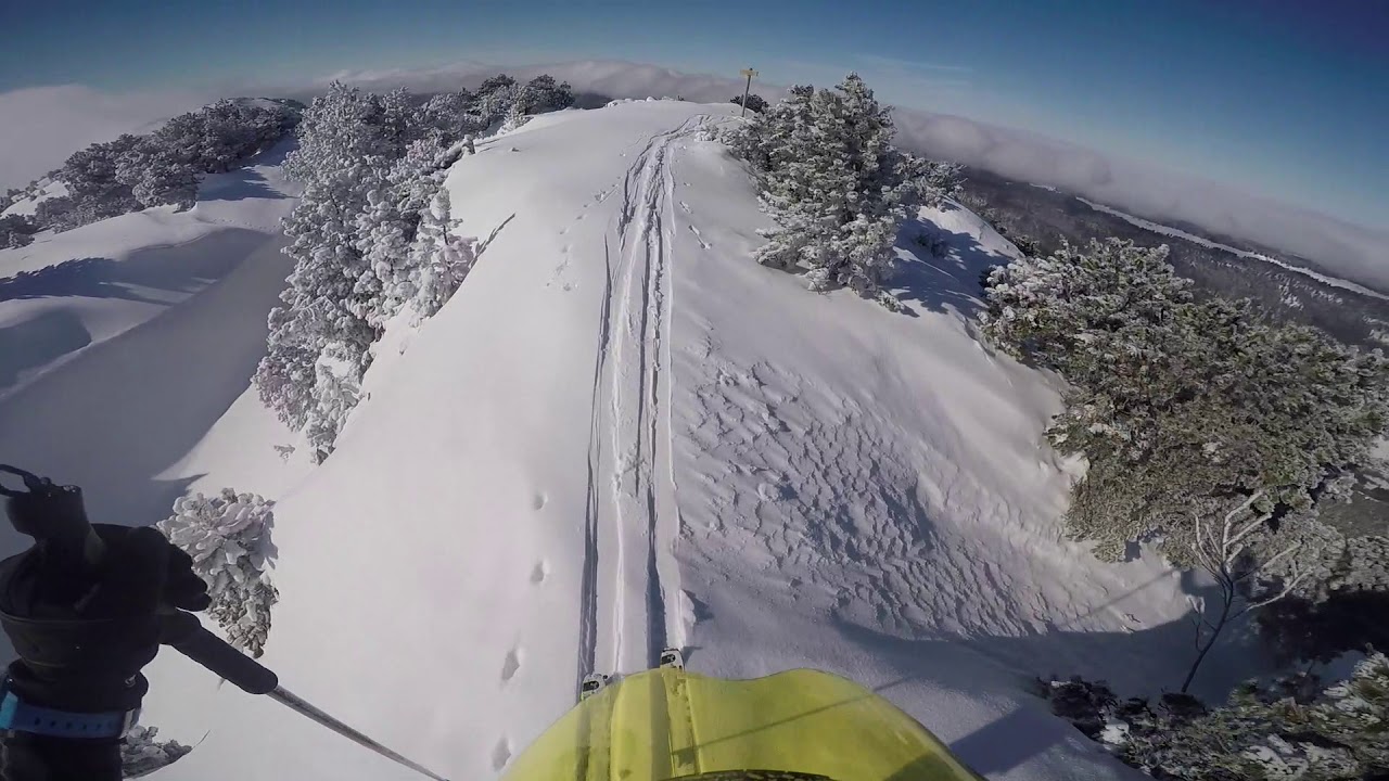 Skimo morning in the Magic Jura Mountains