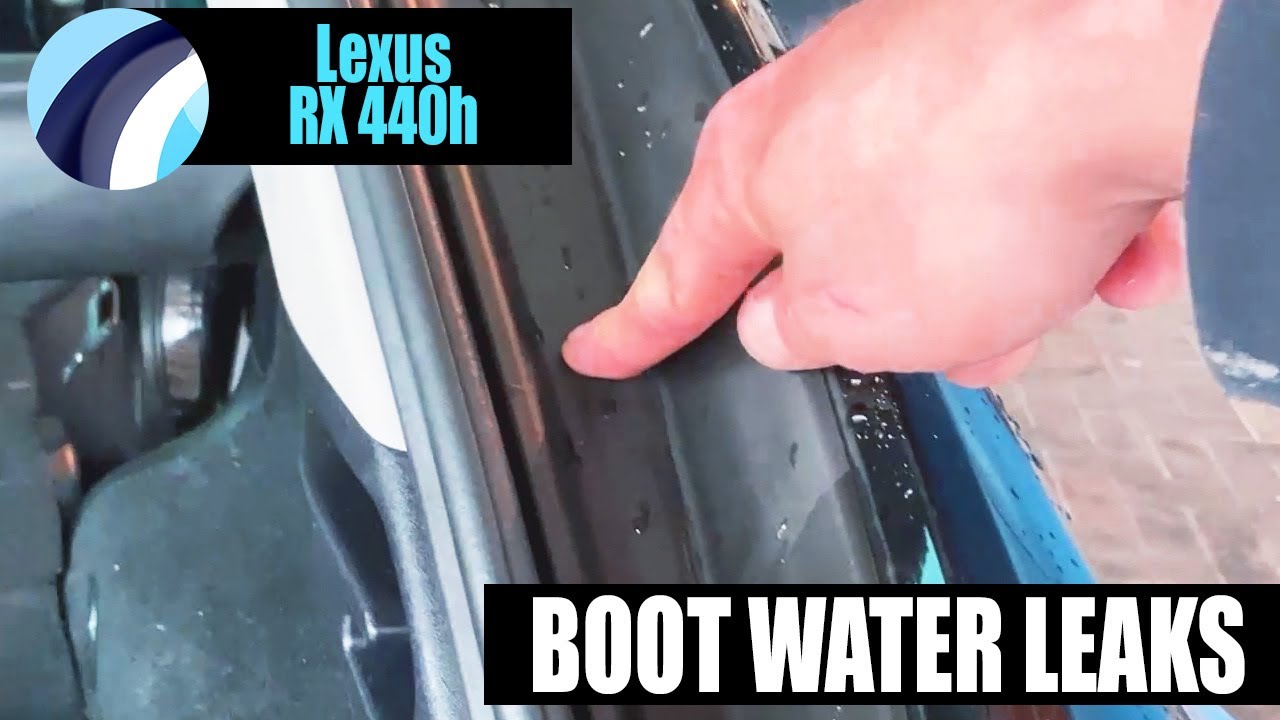 Утечка воды из багажника автомобиля Lexus RX 430h