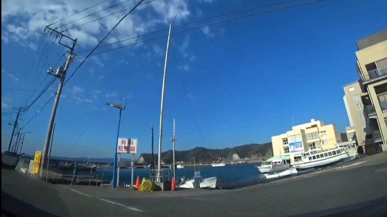 【千葉房総日帰り旅】鴨川市小湊にある誕生寺から浜荻にある 道の港 まるたけで干物とかお土産を購入して東町にある鴨川シーワールド駐車場までドライブ🚗💨