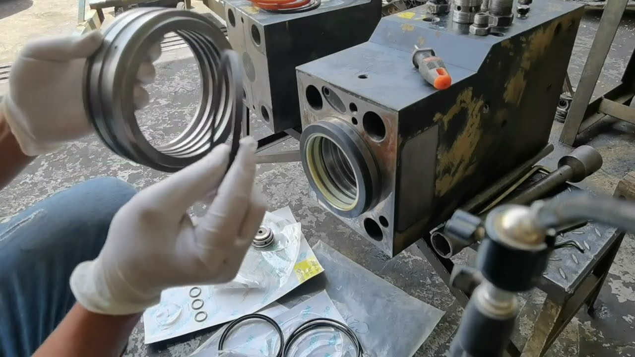 SOOSAN BREAKER  PAANO MAGPALIT NG BUFFER SEAL KIT AT ORING  NITROGEN CHARGE SIMPLE LANG..