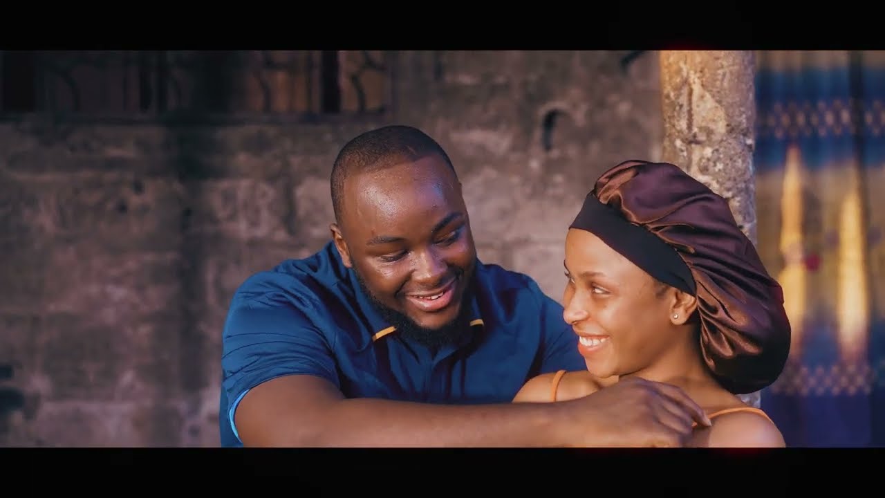 BLACK BARRY GOUMIN ( clip officiel By Boy Barry Music
