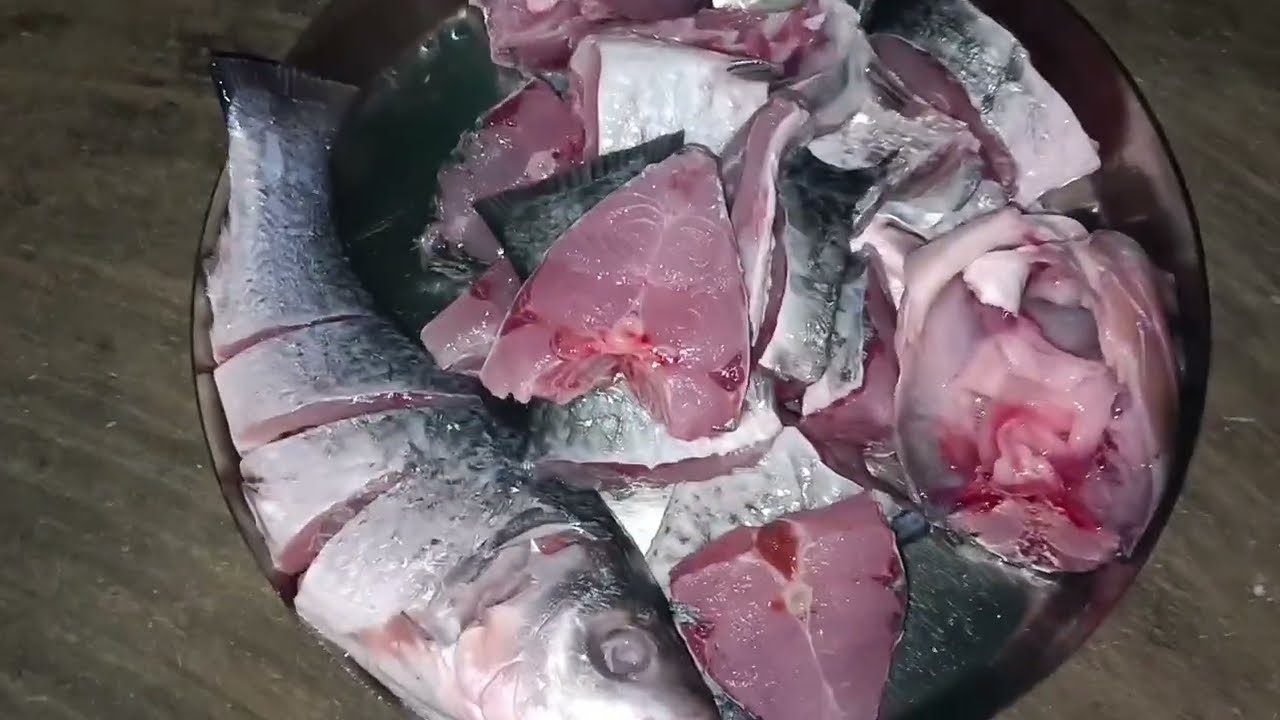कतला मछली कैसे बनाएं।। #fish #fish_recipe #youtubeVideo #viral #food 