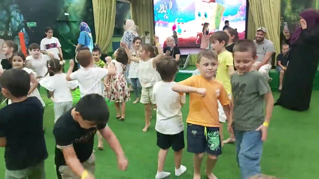 Винги Вилль Грозный молл, днюха Саида
