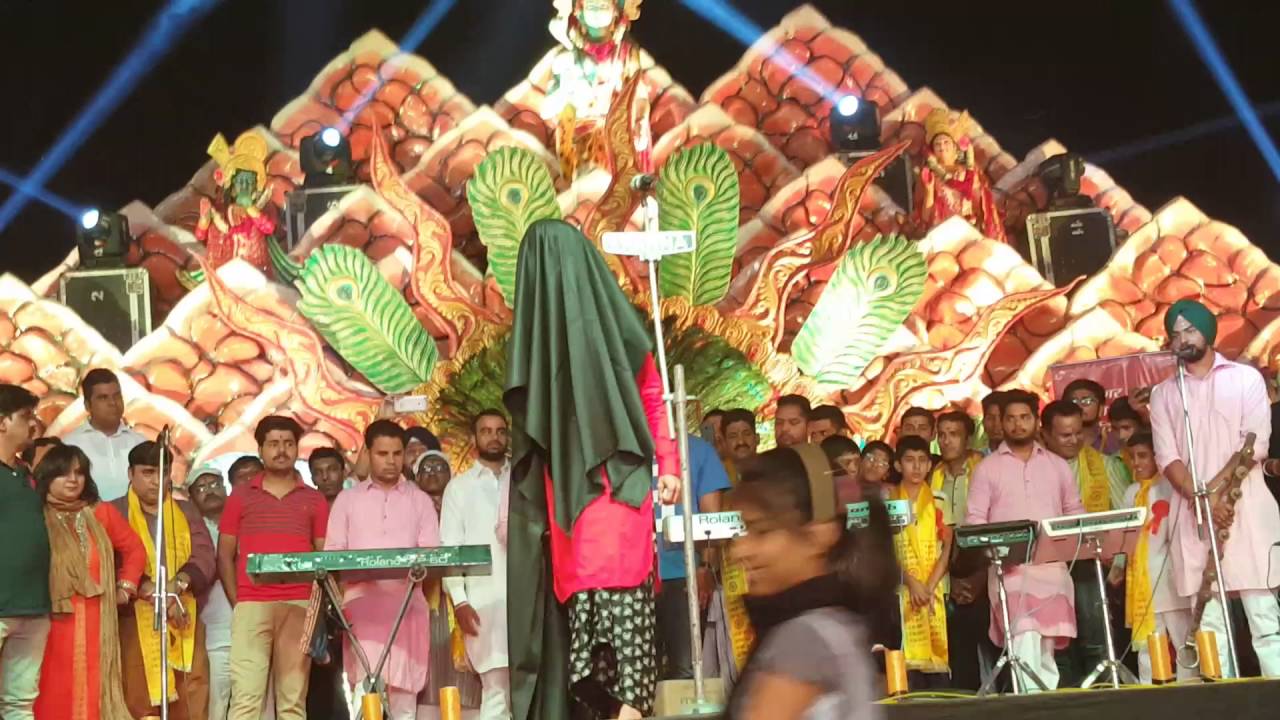 Kanwar grewal at kamal park  delhi