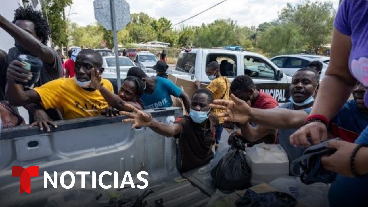 Crece la desesperación de los migrantes varados en México | Noticias Telemundo