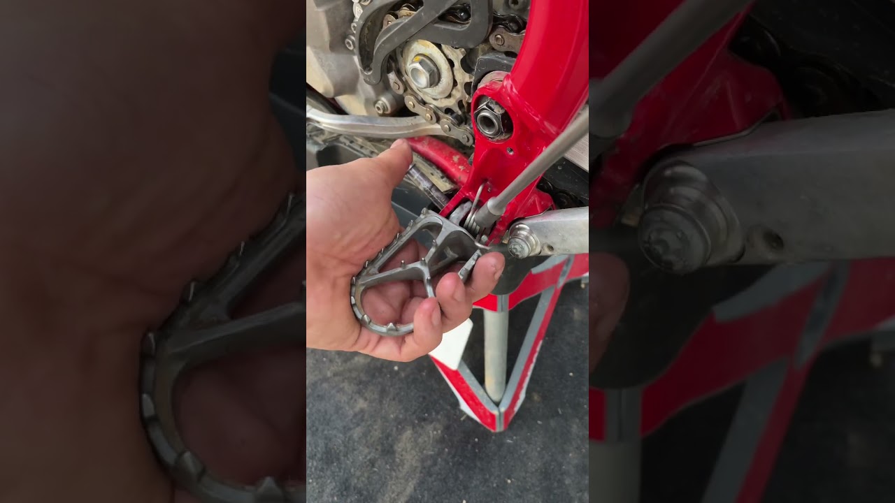 another way to install your foot peg🤟🏼Bikehack🔧Try this!🤯 