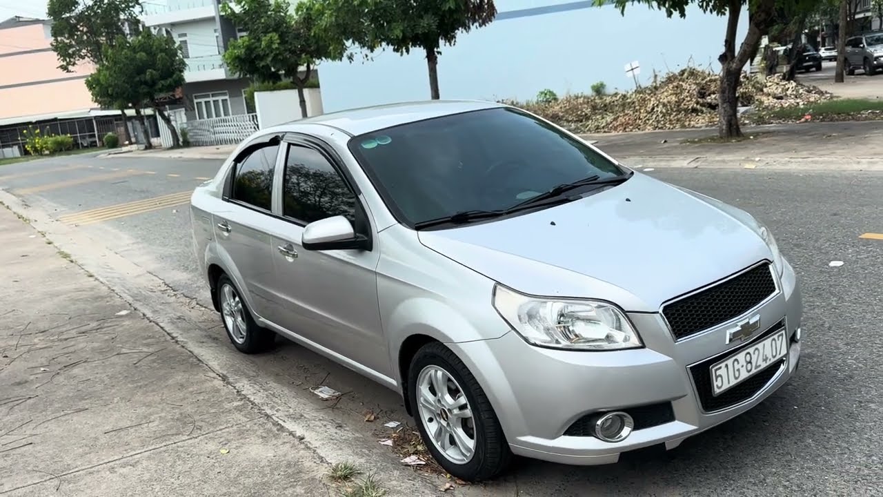 1.8.5 triệu có xe che nắng che mưa Aveo số sàn LH 0906.277.778