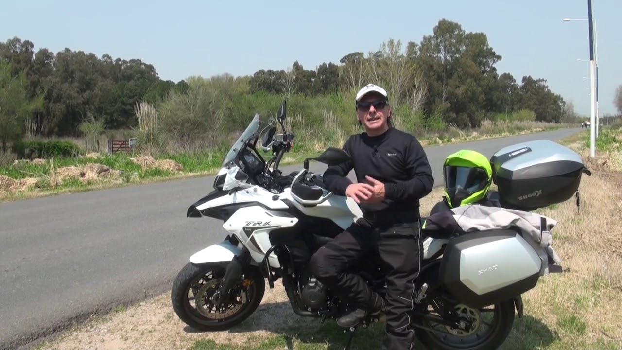 TEST DRIVE BENELLI TRK 502 2020