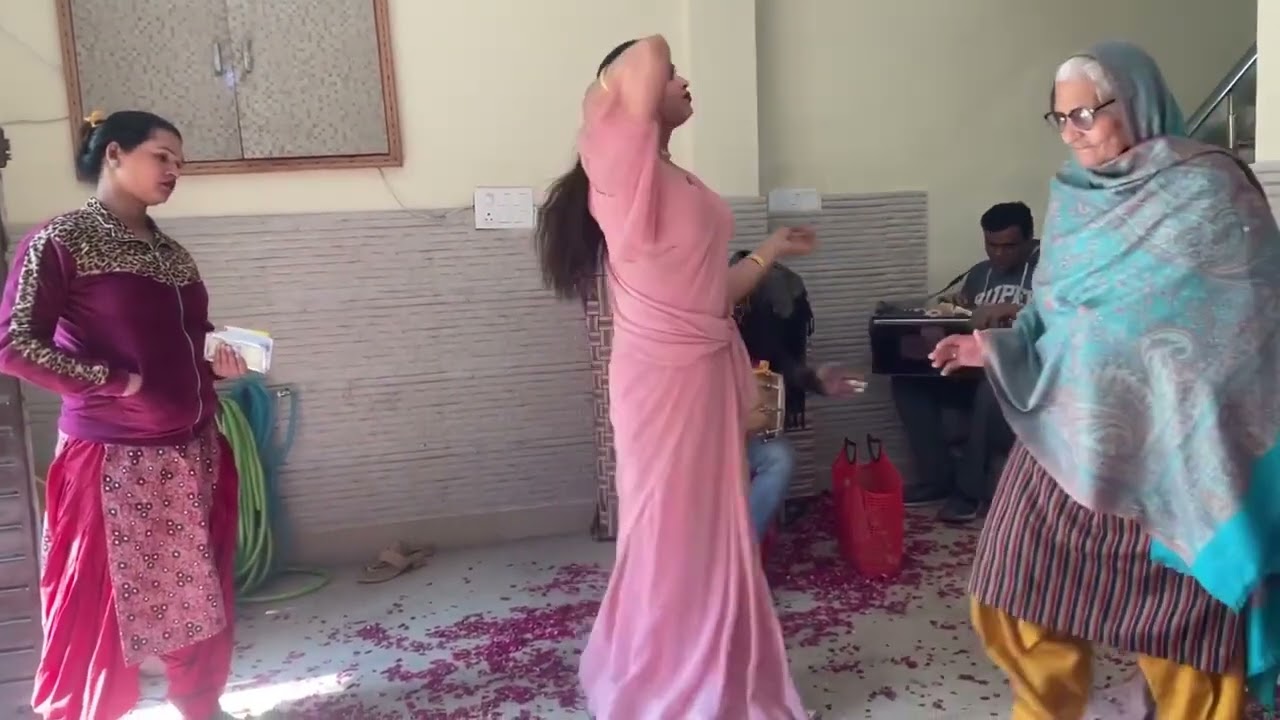 आपलोग सोहर का मजा 