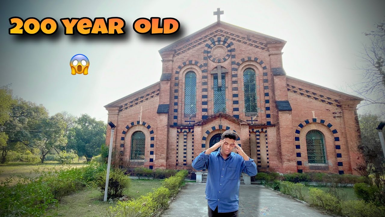 200 year old ￼ ￼church 😱⛪️ 