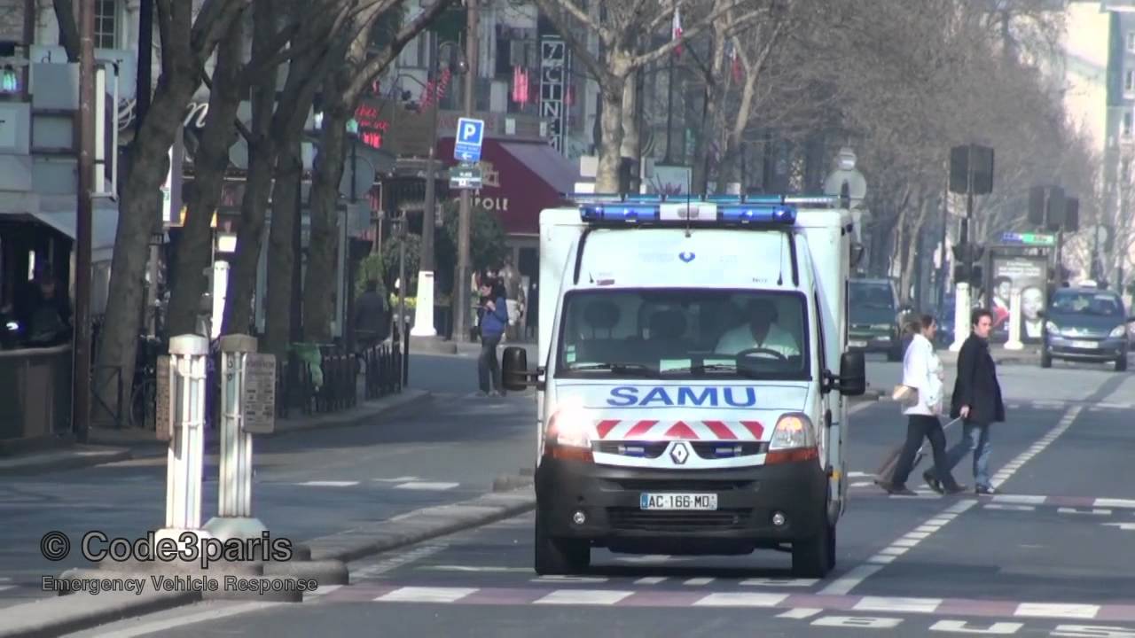 Ambulance SMUR SAMU // Emergency Ambulance Paris