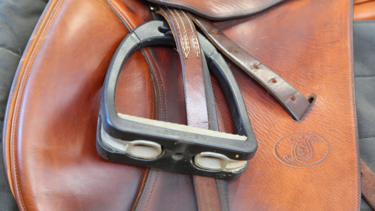 No Stirrups November - will it help your riding?