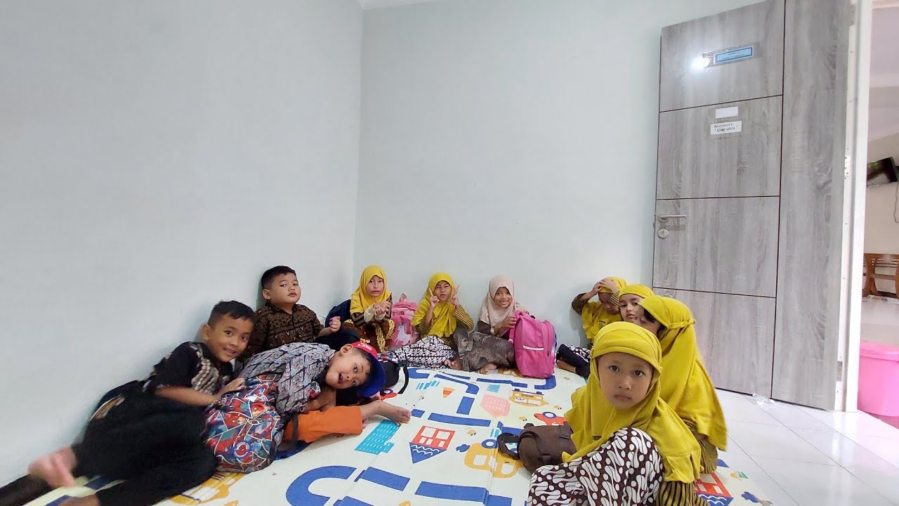 Publik Speaking, Bercerita tentang serunya Rekreasi bersama teman (Kamis, 12 Februari 2026)