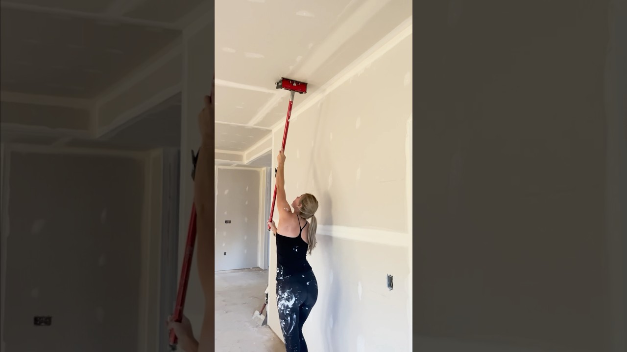Runnin' the LEVEL5 Drywall Flat Box + Handle for that extra reach 🙌