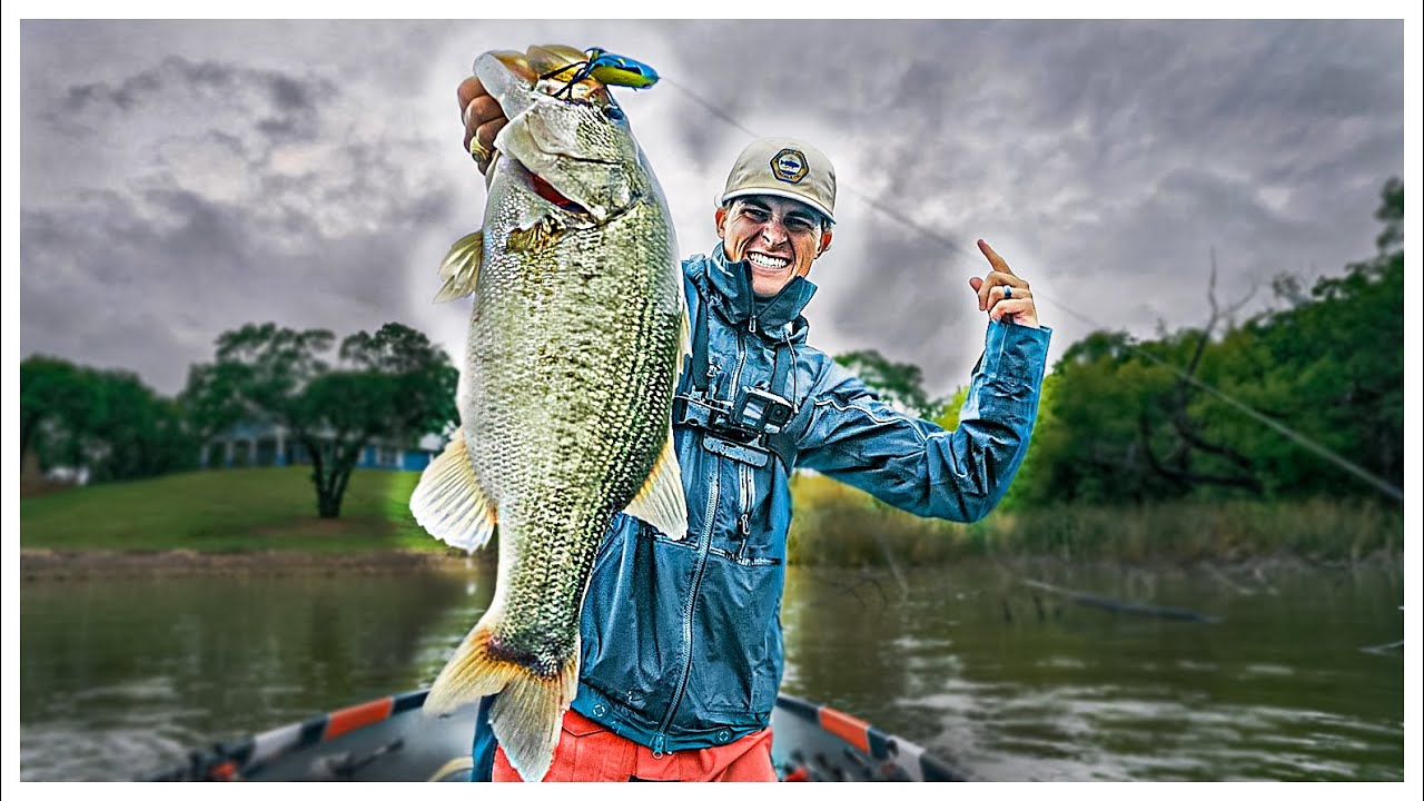 Raw & UNCUT Frog Fishing For BIG BASS