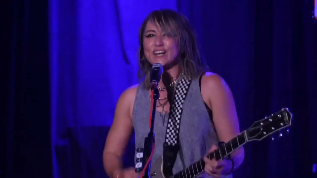 KT Tunstall - Whisky A Go Go 2020 - 09 - Saving My Face
