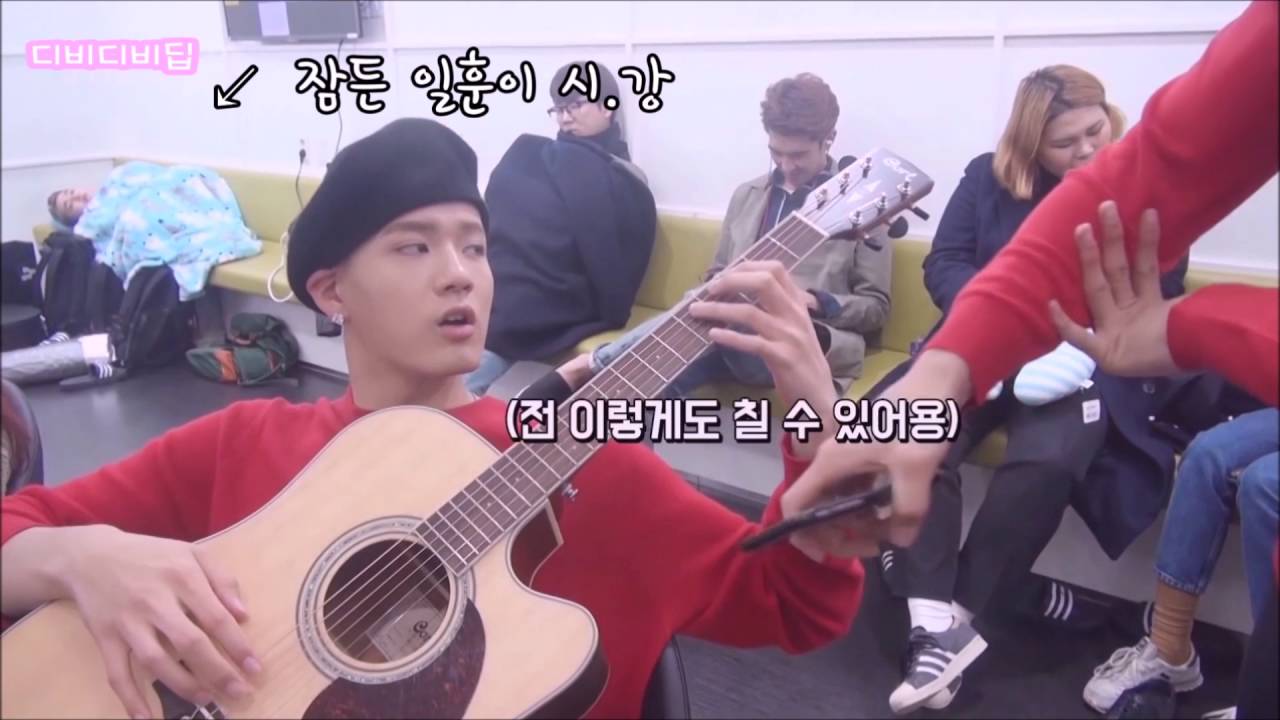 (BTOB) 악기 다루는 비투비는 멋있습니다.