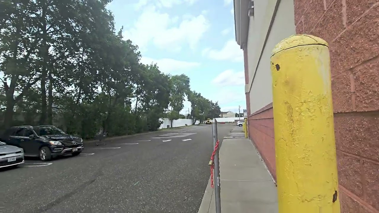 Abandoned Stop & Shop, East Meadow, NY
