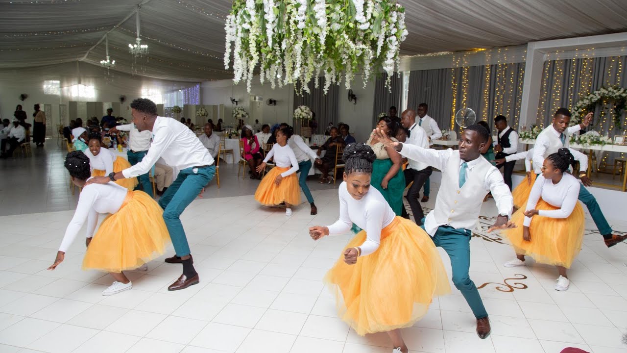 Waah wedding dance 🔥 🔥 🔥 (kindly support: subscribe, like,comment&share)
