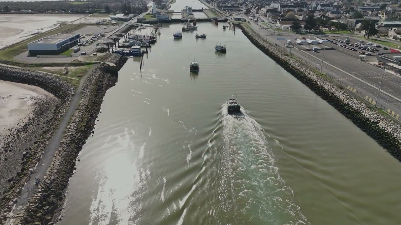 Canal de Caen à la mer..
