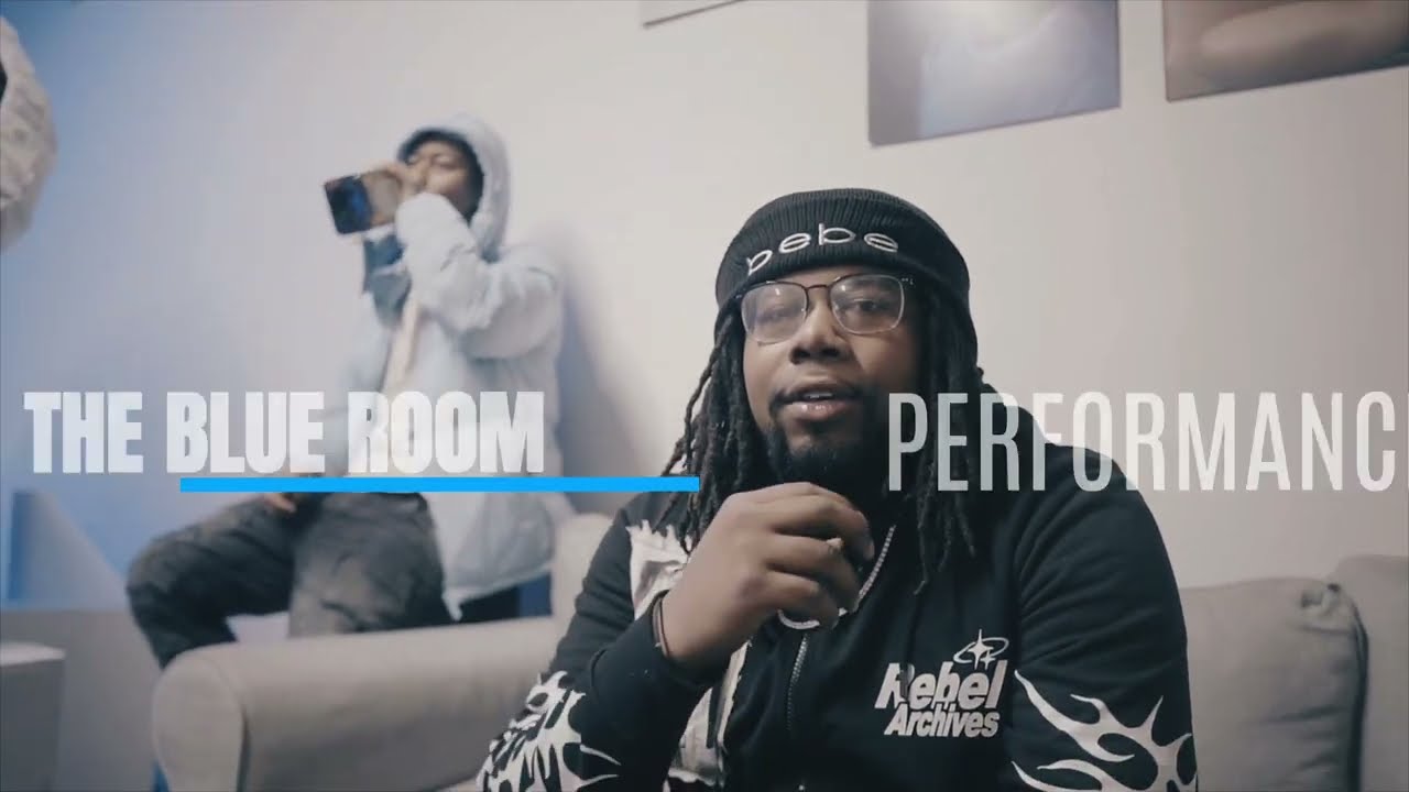 HoundRound LilSam - Ricky Bobby | The Blue Room Performance 