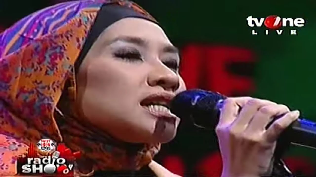 LA LUNA BAND - Selepas Kau Pergi LIve @Radio Show TV One