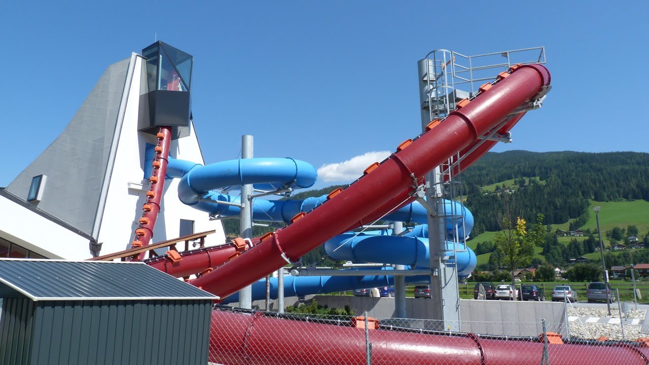 Therme Amad&eacute; - Loopingrutsche