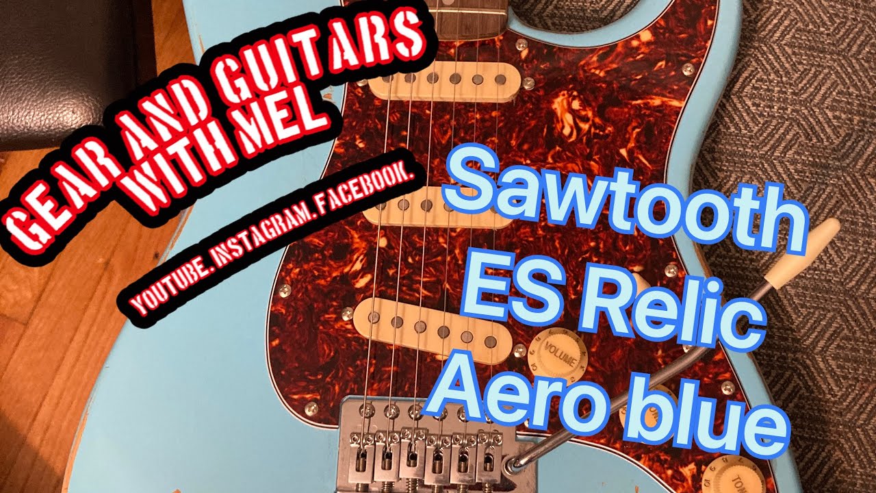 Checking out the Sawtooth Guitars ES Relic.