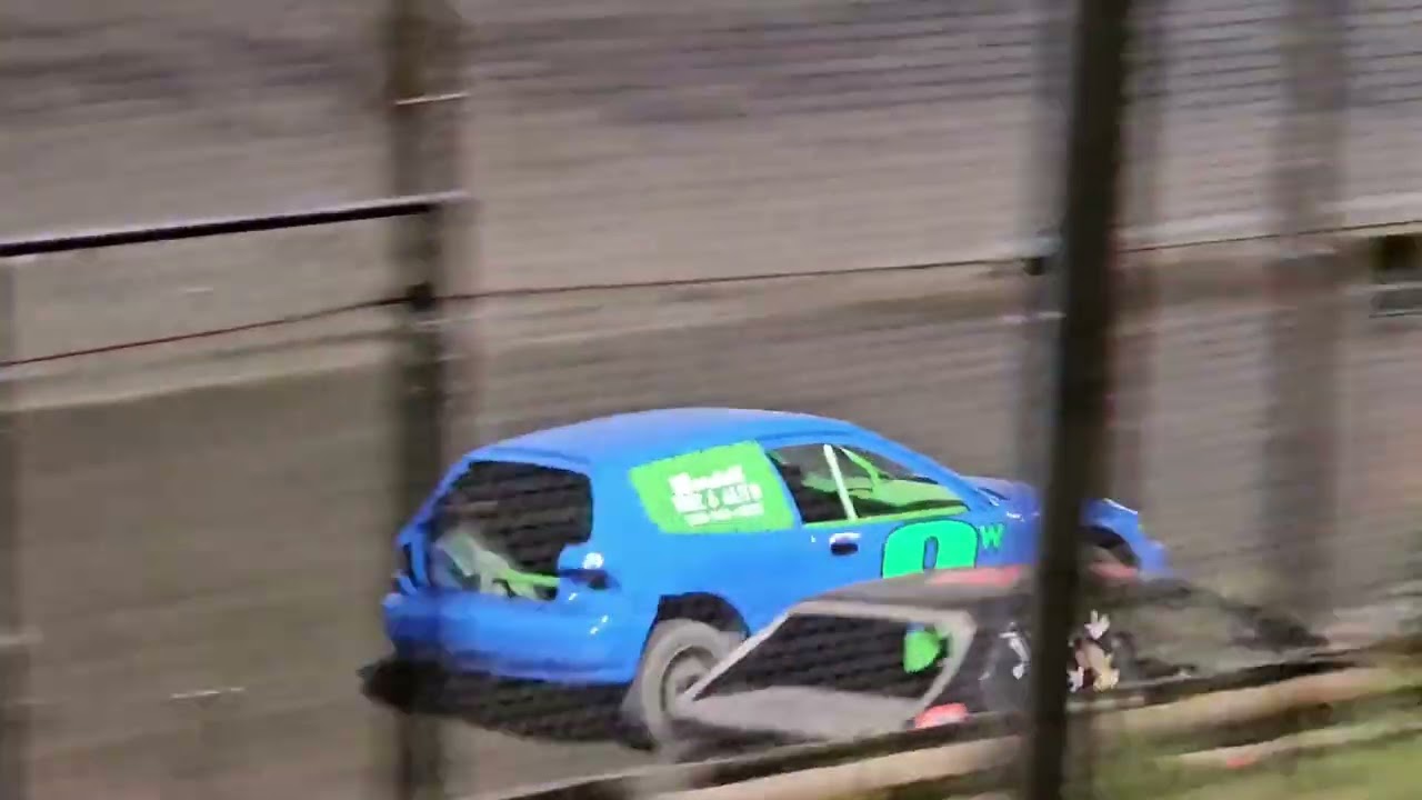 Compact Feature Clips Hilltop Speedway 5/31/24