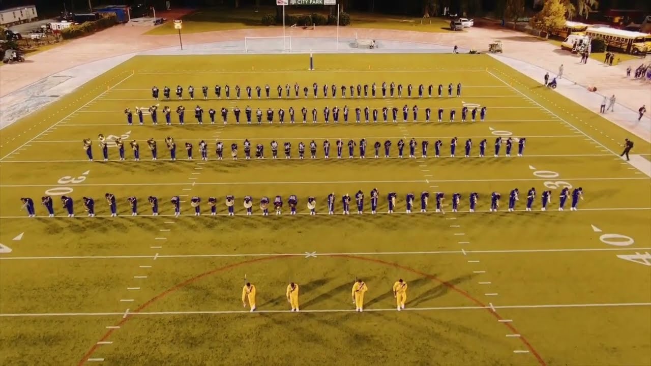 Halftime Show | St. Aug Marching 100 | vs Holy Cross 2025