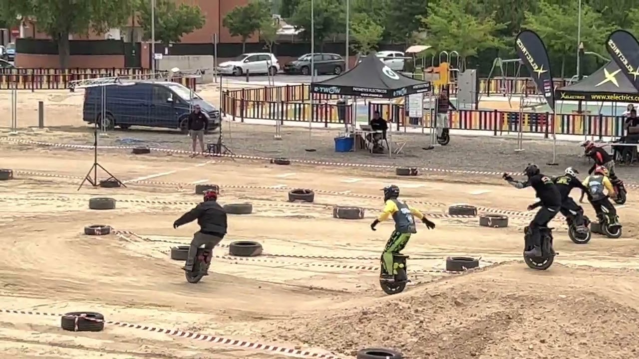 Carrera monociclos eléctricos offroad, semifinales. Villalbilla 2023