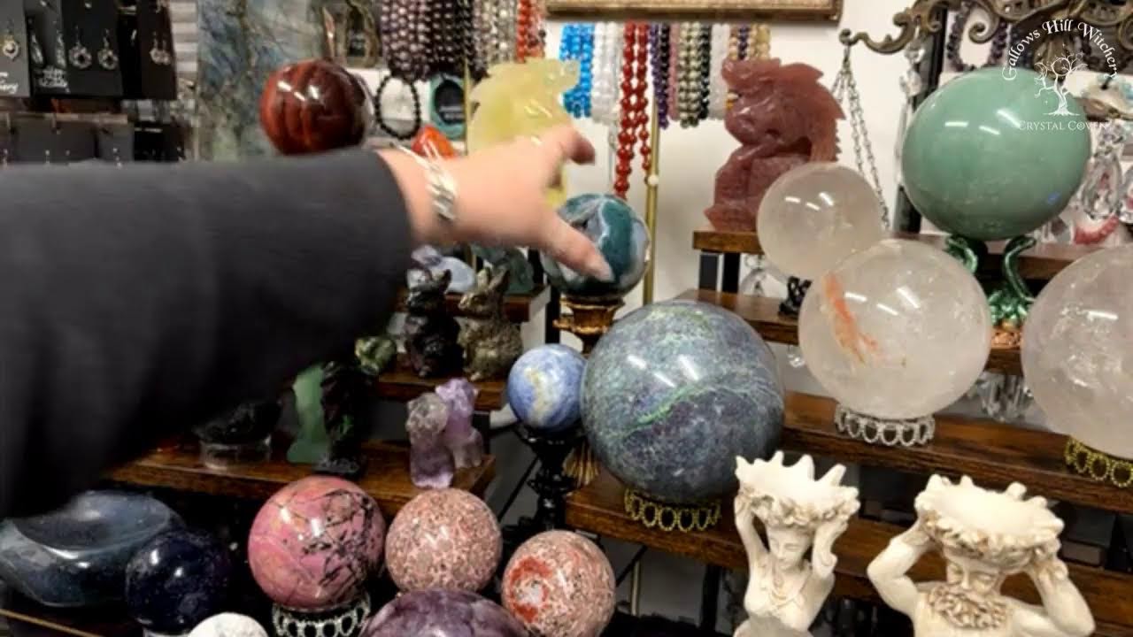 Wow Crystals Live in Salem Massachusetts
