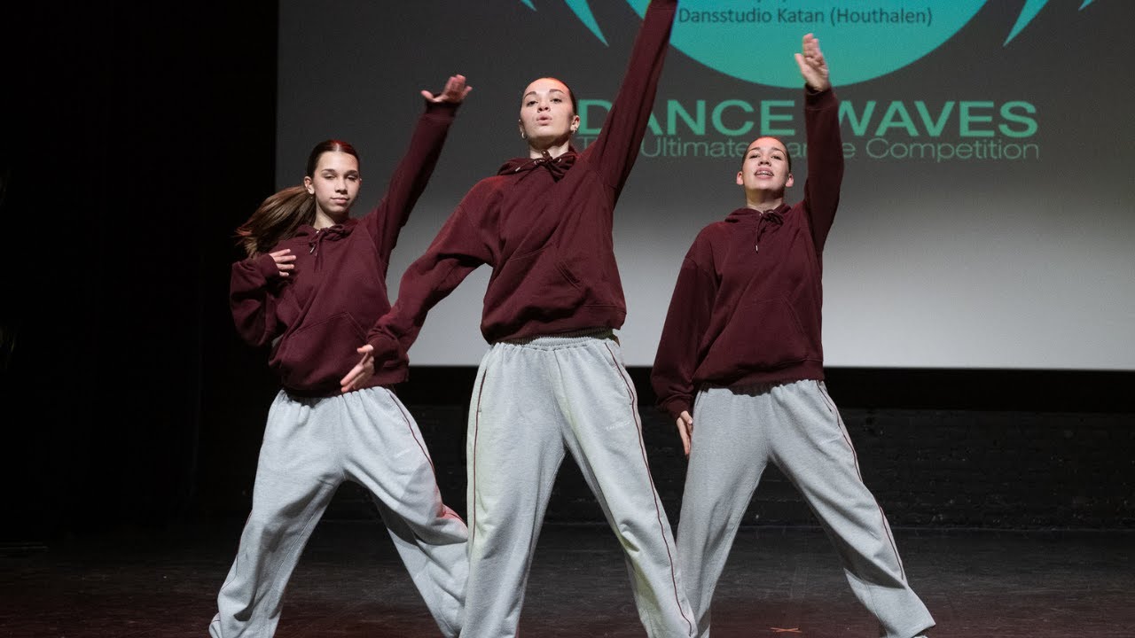 24-25 Qualifier 27 BE - üneyse, Lize & Elisa (Dansstudio Katan)