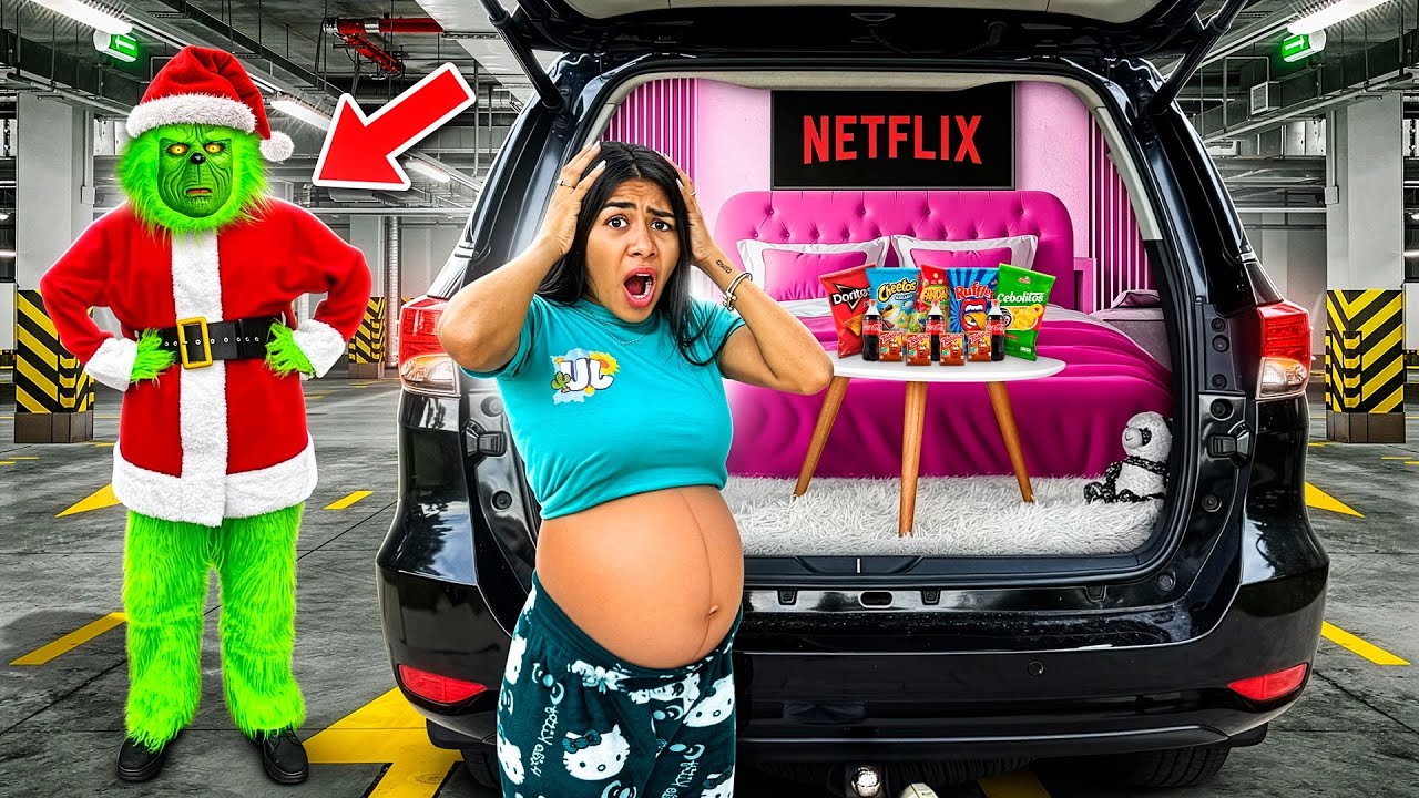 FIZ UM QUARTO SECRETO E O GRINCH APARECEU *chorei de medo 