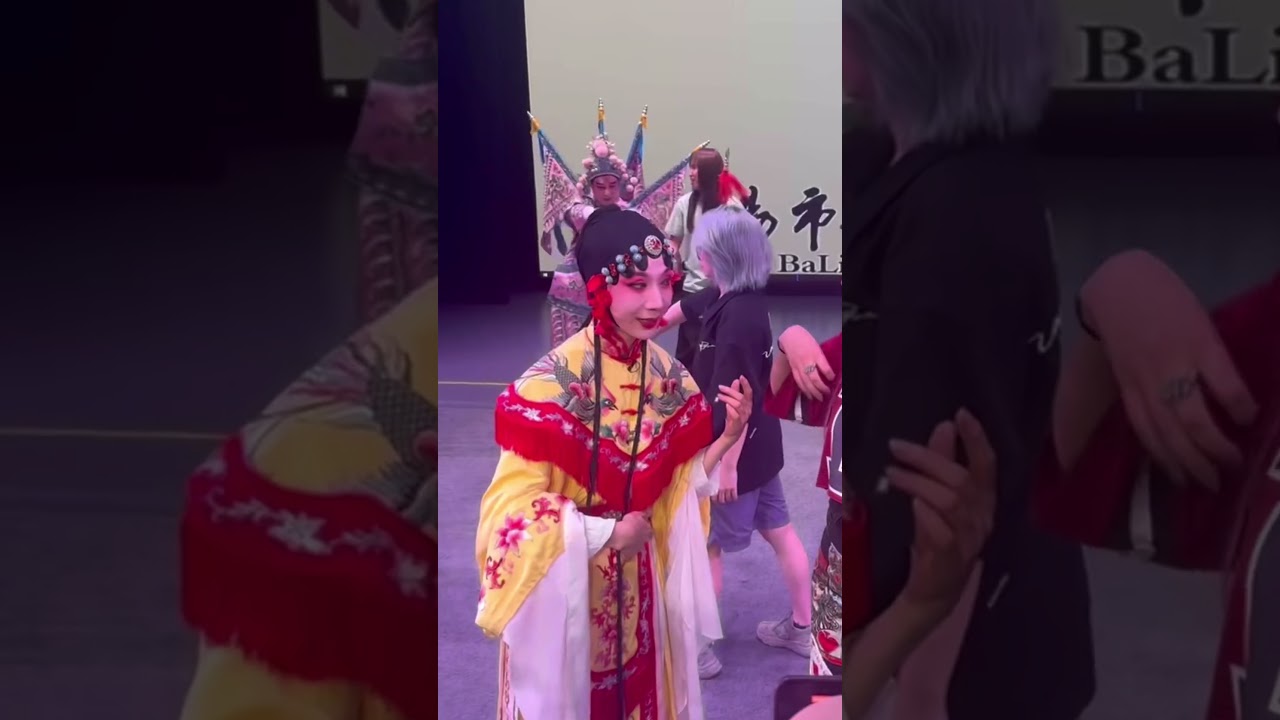 A Chinese opera singer didn&rsquo;t know I could sing..