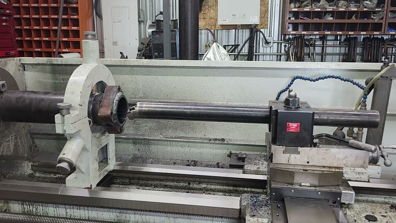 Dampened boring bars for deep hole boring on lathes, why and how to