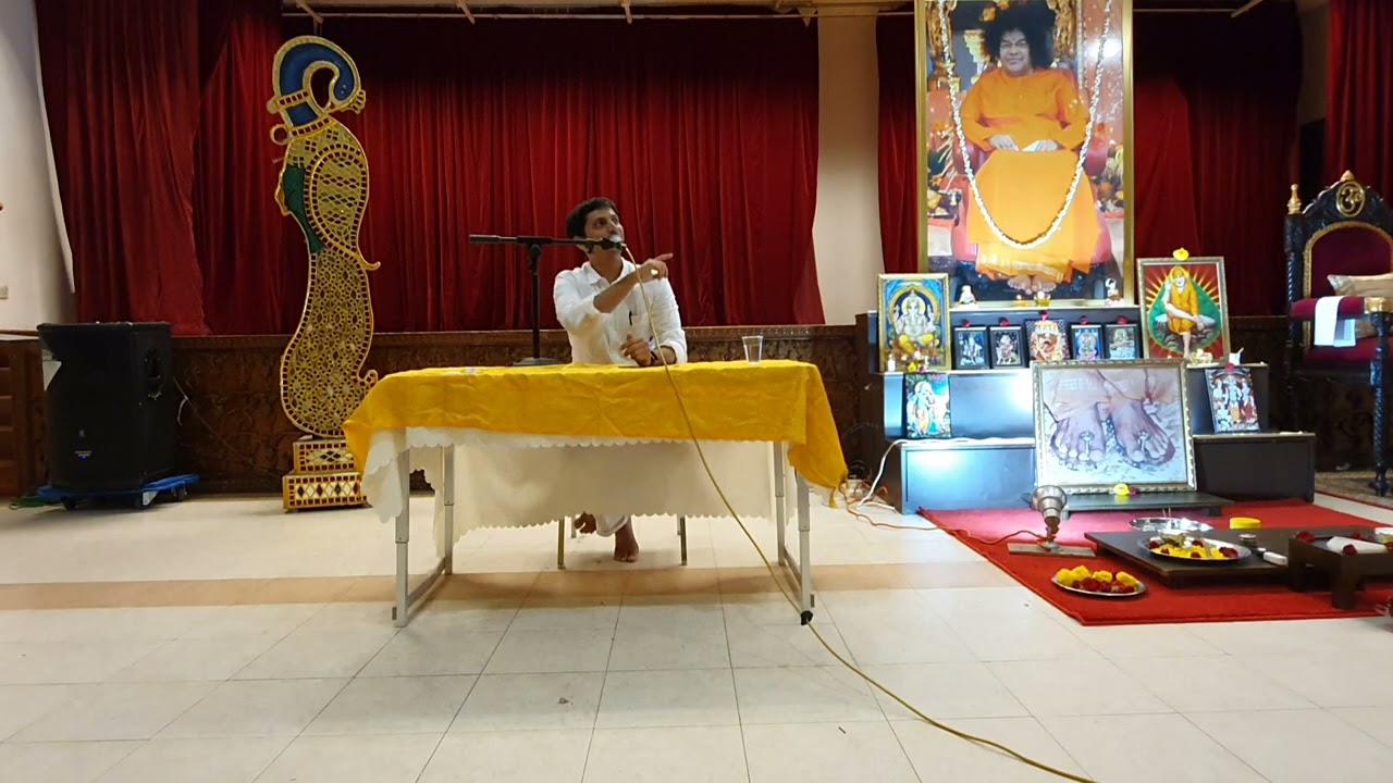 Spiritual Satsang 5 - Light-hearted moments with Swami by bro Prem Anosh