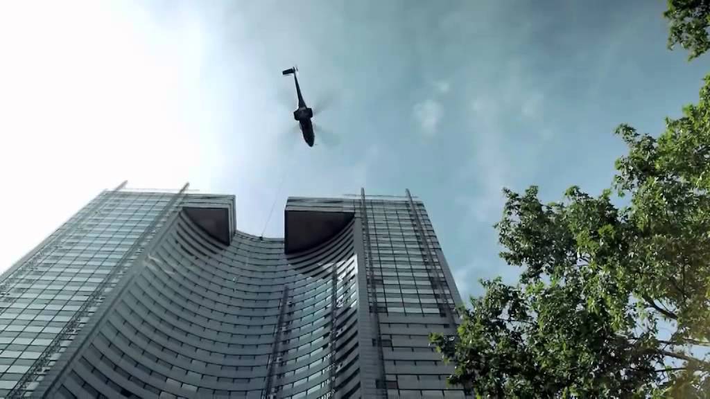 Otis Opération héliportage à la Défense