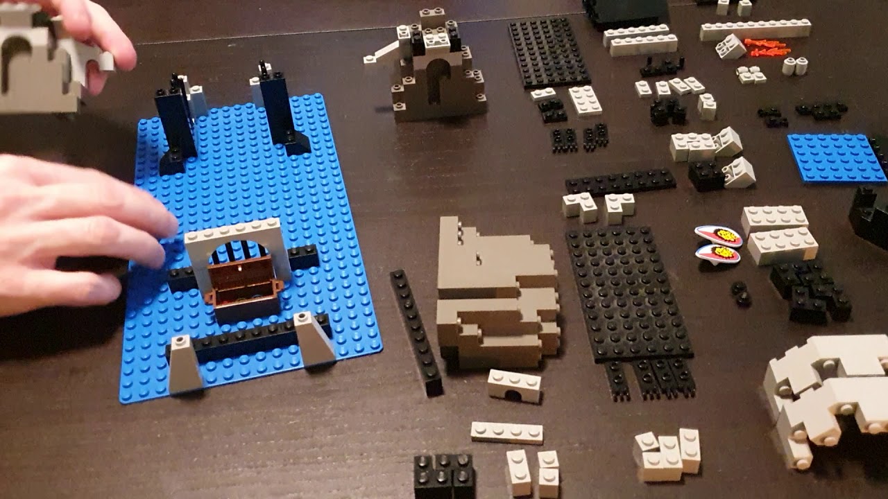 Lego 6078 Royal Drawbridge timelapse