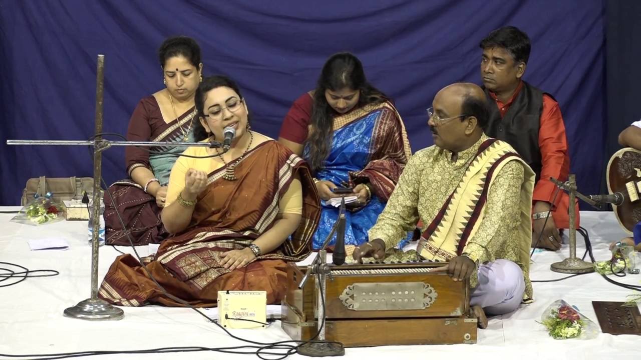 Cha Champu- (Odissi) Chahin Chahin Toh Sarani