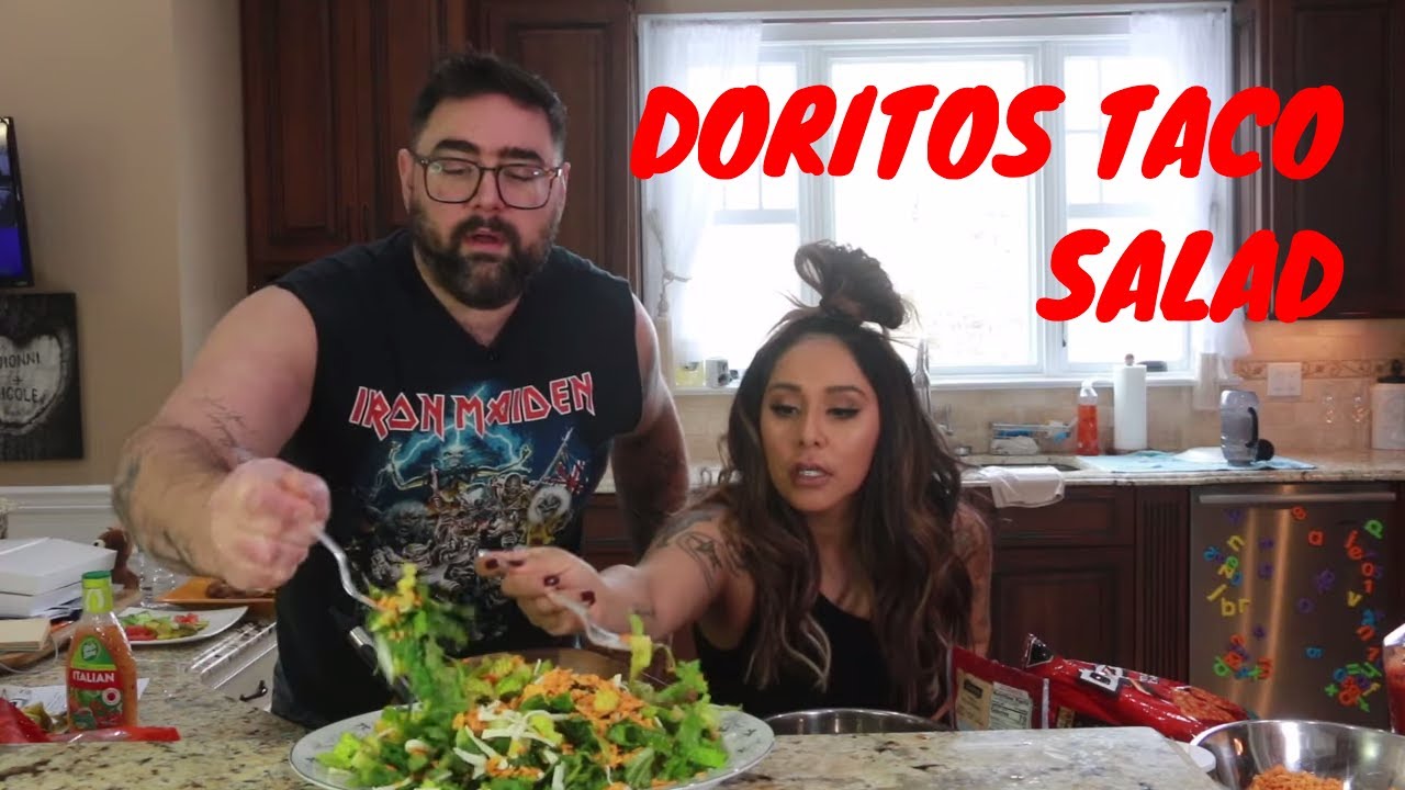 SNOOKI'S FAMOUS DORITOS TACO SALAD