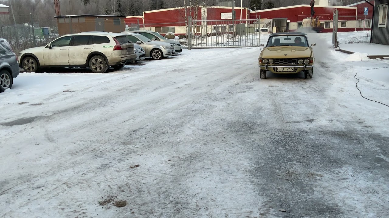 K&ouml;p Veteranbil Rover P6 3500 V8 automat p&aring; Klaravik