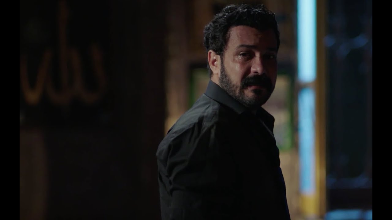 ضربة معلم | “أنا قدام أمي ضعيف أوي يا تباهي” .. إنهيار جابر بعد دفنة أمه ..مشهد مؤثر