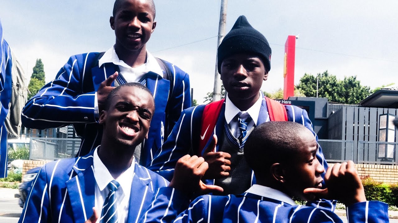 Ere ke tsene🔥…Spend a day with me at school🤣❤️
