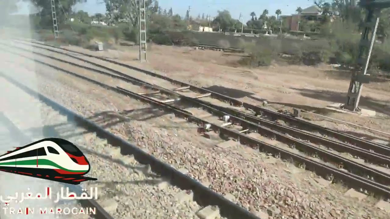 Locomotive-E-1257-ركوب القطار باتجاه خريبكة مرورا بمحطة سيدي العايدي 